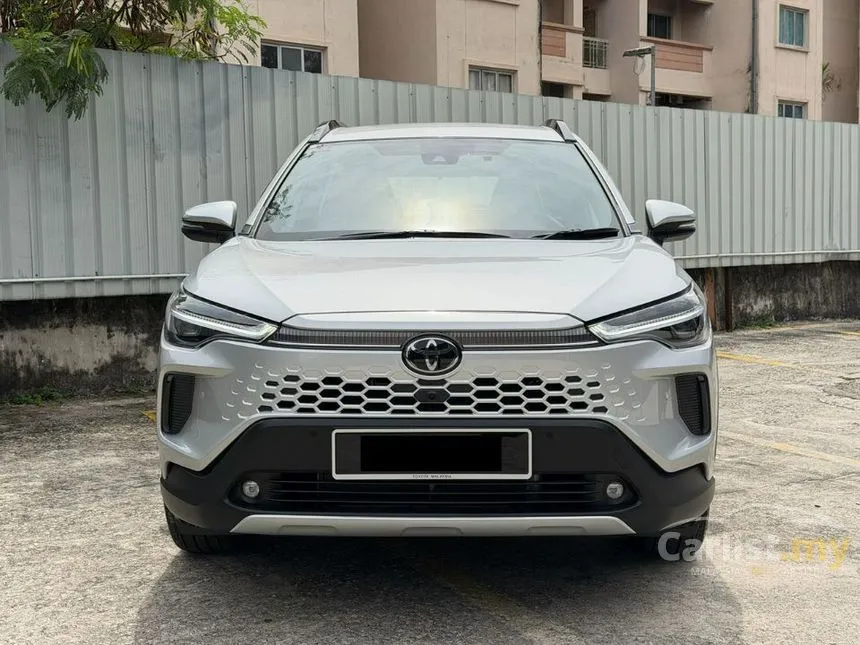 2025 Toyota Corolla Cross V SUV