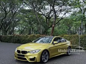 2014 BMW M4 3.0 Coupe, Like New, Super Low ODO 2.xxx