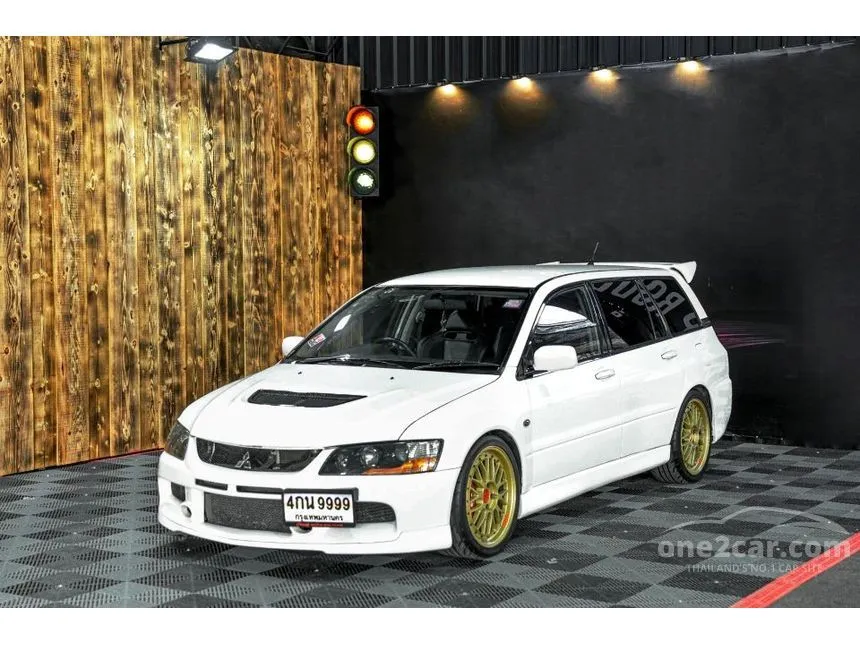 2005 Mitsubishi EVOLUTION IX Sedan