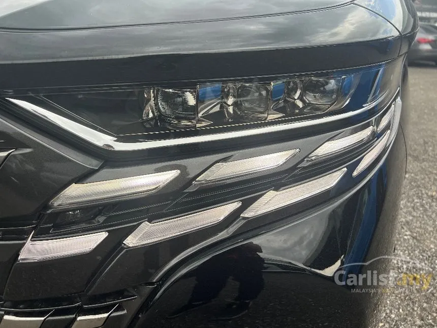 2024 Toyota Alphard Z 7-Seater MPV