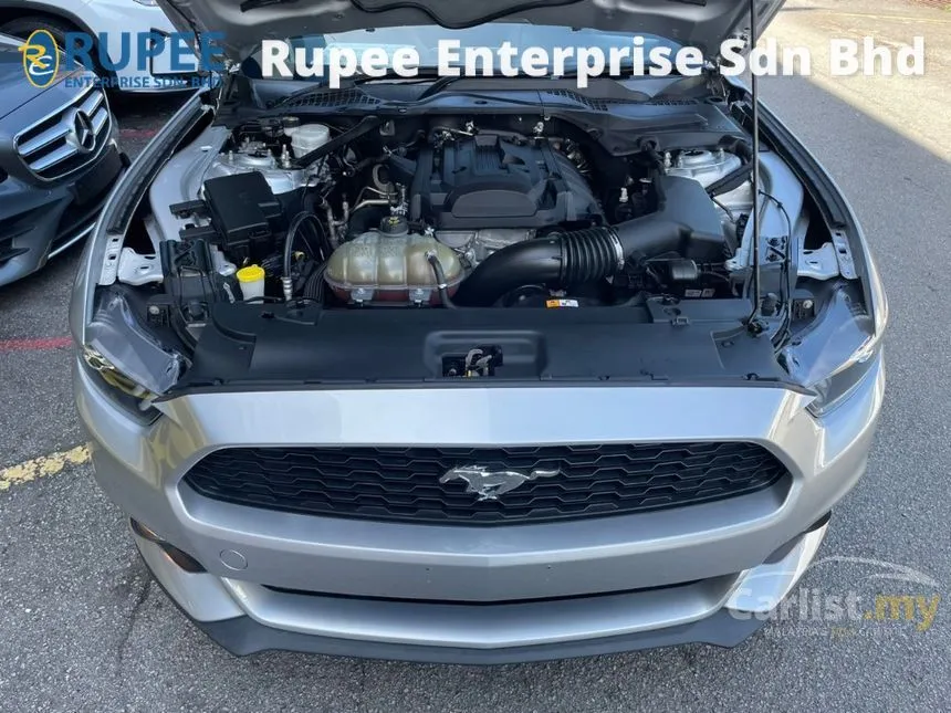 2018 Ford MUSTANG Coupe