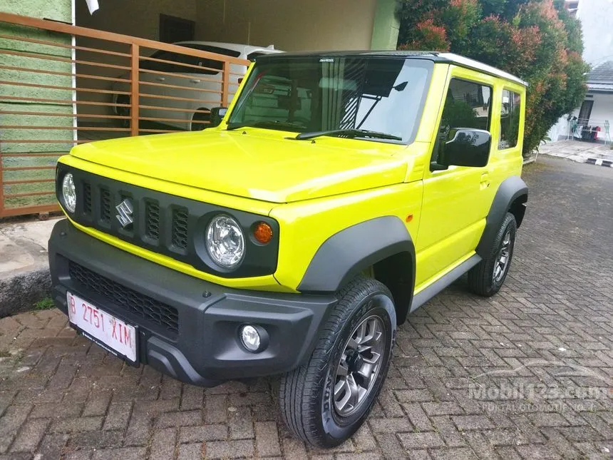 Jual Mobil Suzuki Jimny 2022 1.5 di Jawa Barat Automatic Wagon Hijau Rp