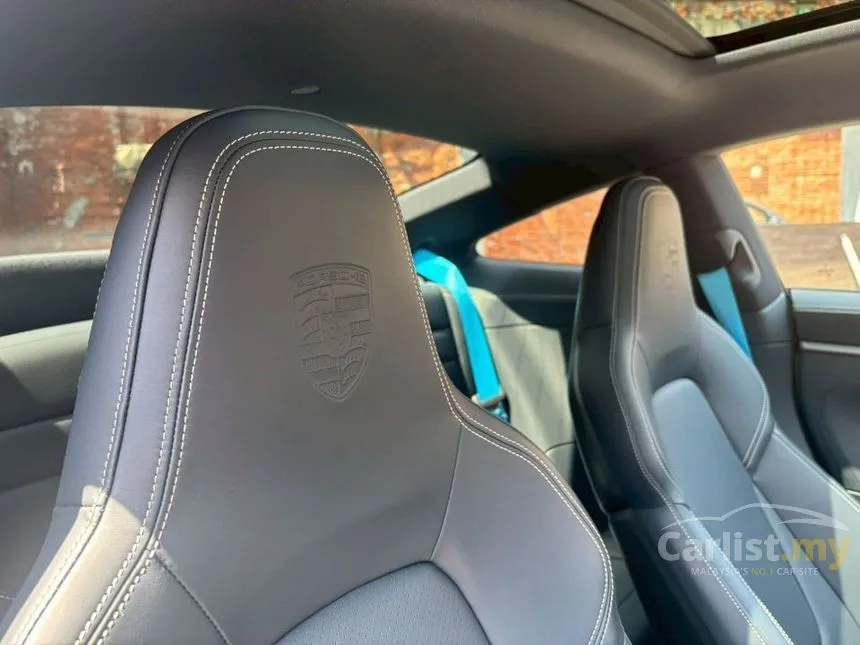 2025 Porsche 911 Carrera Coupe