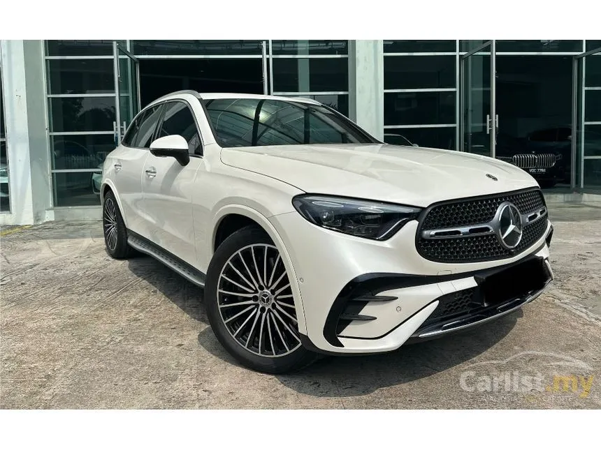 2023 Mercedes-Benz GLC300 4MATIC AMG Line SUV