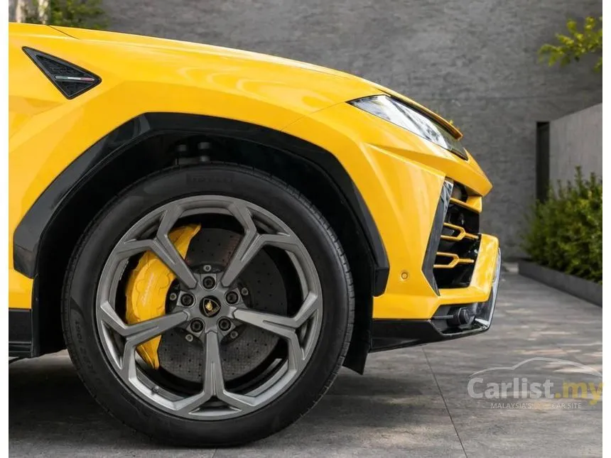 2019 Lamborghini Urus SUV