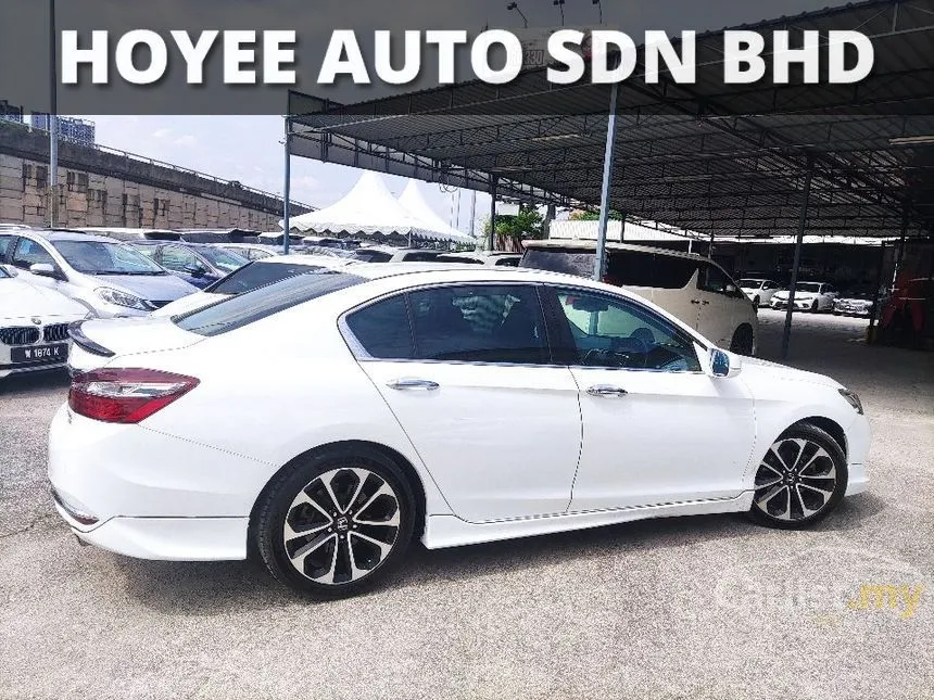 2017 Honda Accord VTi-L Advance Sedan