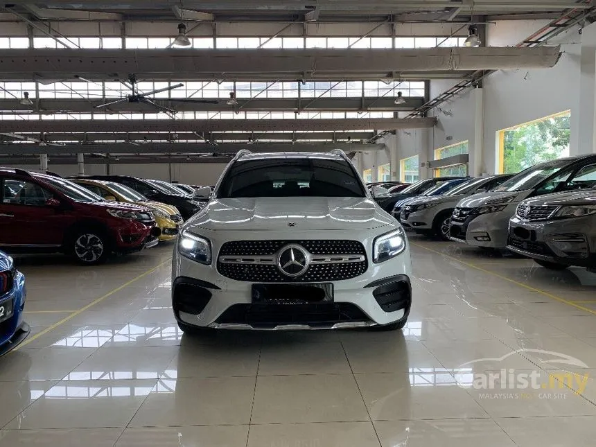 2020 Mercedes-Benz GLB250 4MATIC AMG Line SUV