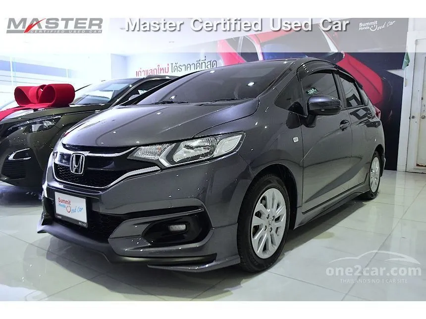 2019 Honda JAZZ V Hatchback