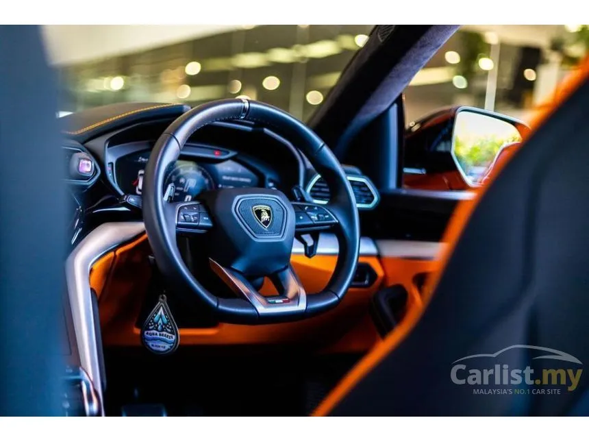 2023 Lamborghini Urus SUV