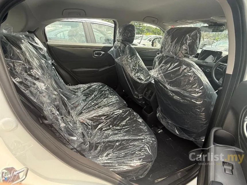 2026 Honda HR-V S SUV