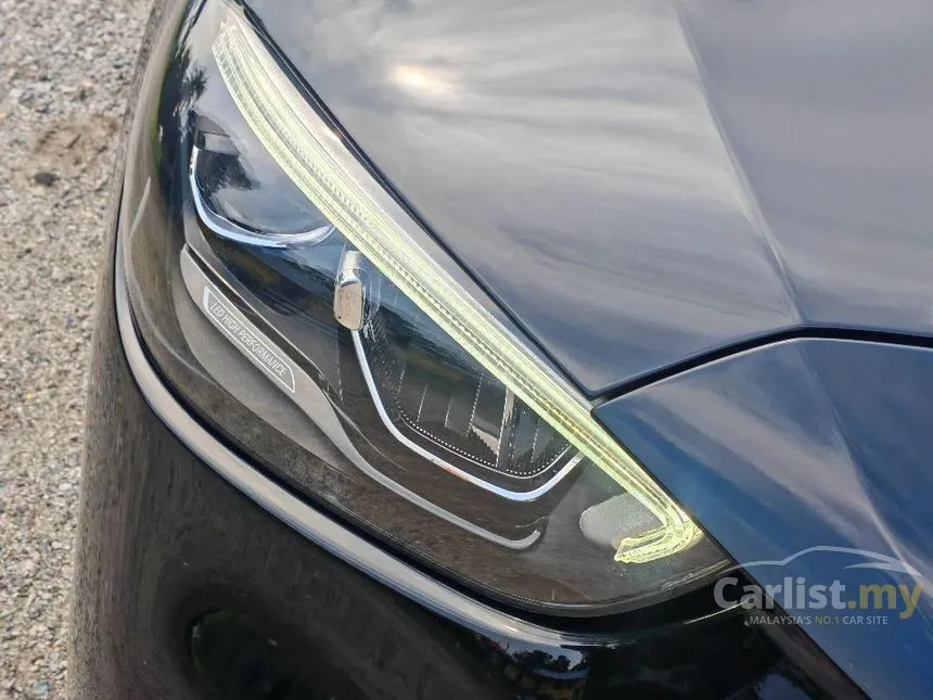 2022 Mercedes-Benz C300 AMG Line Sedan