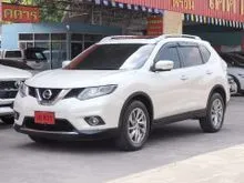 2016 Nissan X-TRAIL 2.5 (ปี 14-20) V 4WD SUV