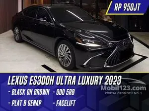 2023 Lexus ES 300h 2.5 Ultra Luxury Sedan