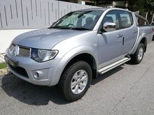 2012 Mitsubishi Triton 2.5 VGT Pickup Truck