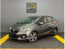 2019 Honda Jazz 1.5 V Hatchback 1 LADY ONWER / LEATHER SEAT / PADDLE SHIFTER / REVERSE CAMERA / WARRANTY