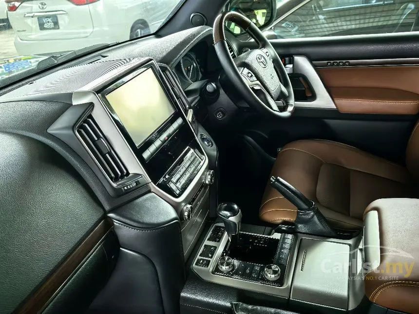 2016 Toyota Land Cruiser URJ202 ZX SUV