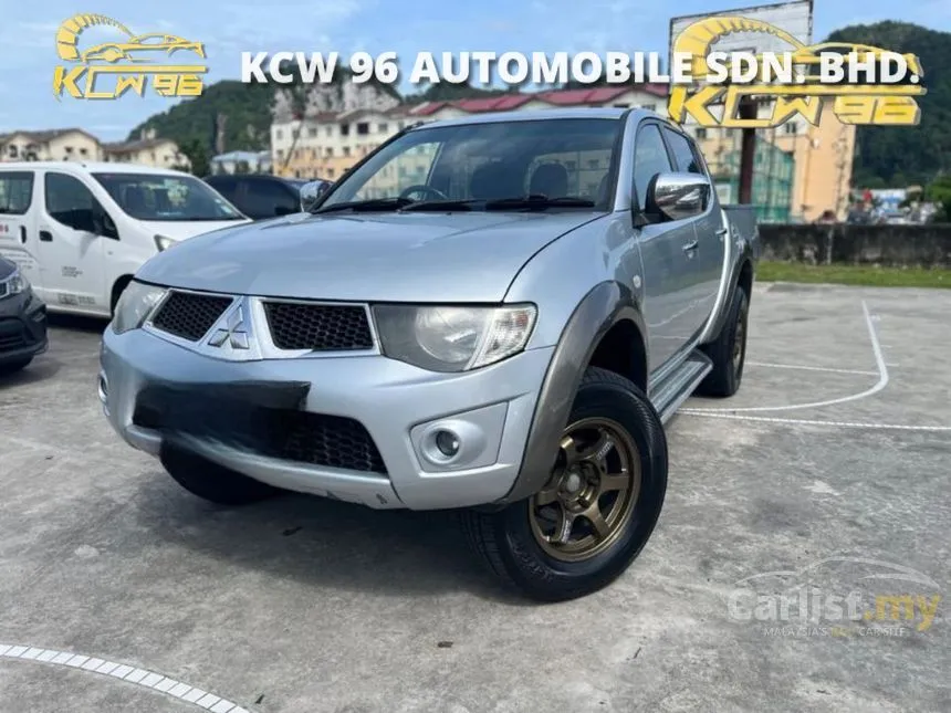 2012 Mitsubishi Triton Dual Cab 4X4 Pickup