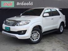 2014 Toyota Fortuner 3.0 (ปี 12-15) V SUV AT