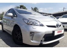 2012 Toyota Prius 1.8 Hybrid Luxury Hatchback