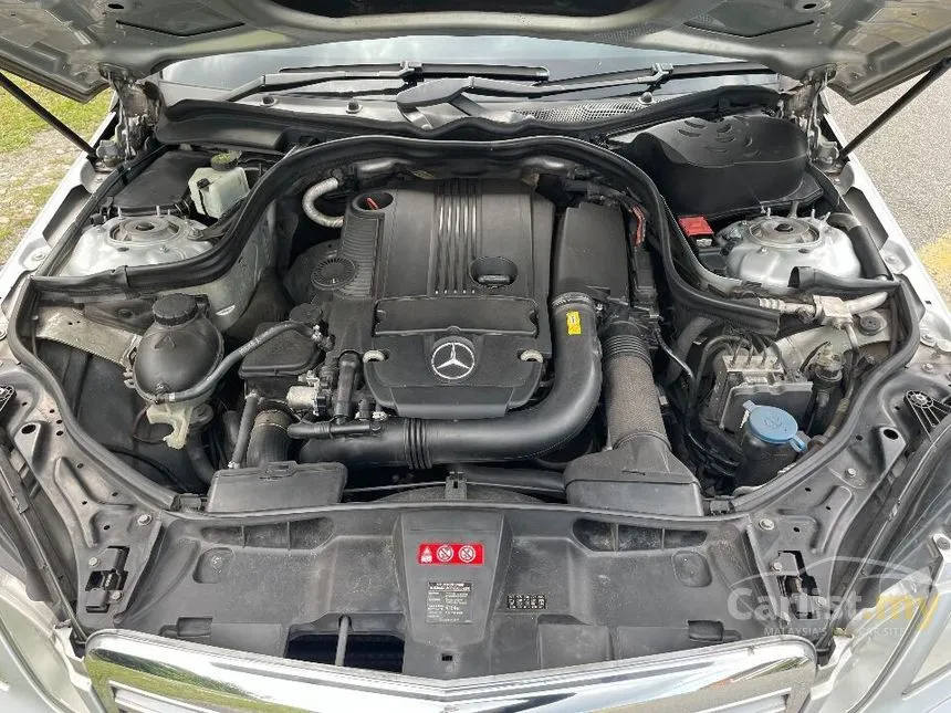 2011 Mercedes-Benz E200 CGI Elegance Sedan