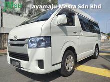 2015 Toyota Hiace 2.7 Window Van(P)(M) **5 SPEED MANUAL TRANSMISSION, WELL MAINTAINED, ACCIDENT FREE**