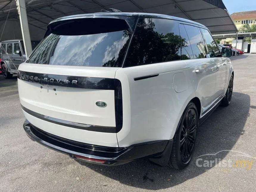 2022 Land Rover Range Rover D350 Autobiography SUV