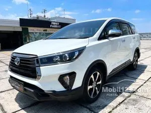 2021 Toyota Kijang Innova 2.4 Venturer MPV