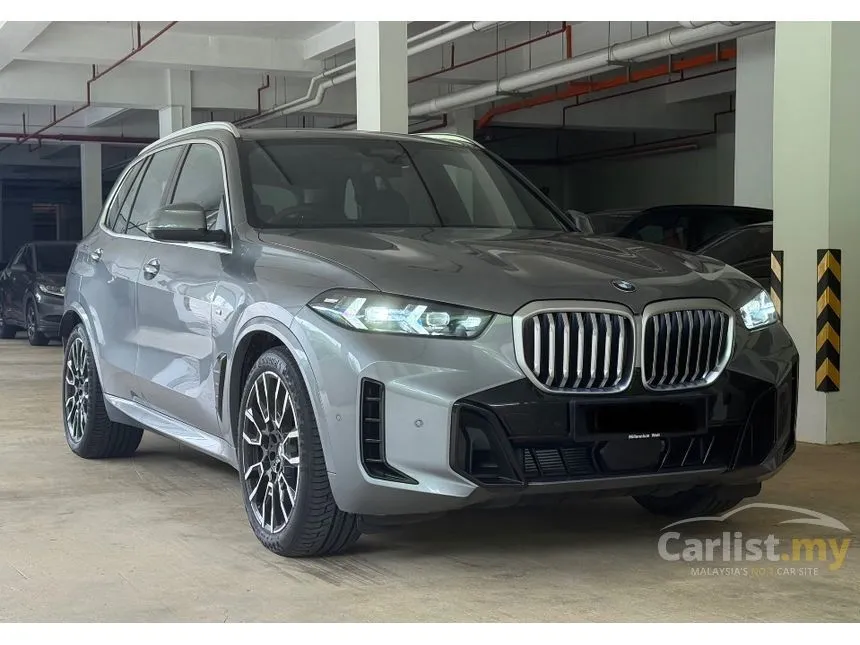 2025 BMW X5 xDrive40i M Sport SUV