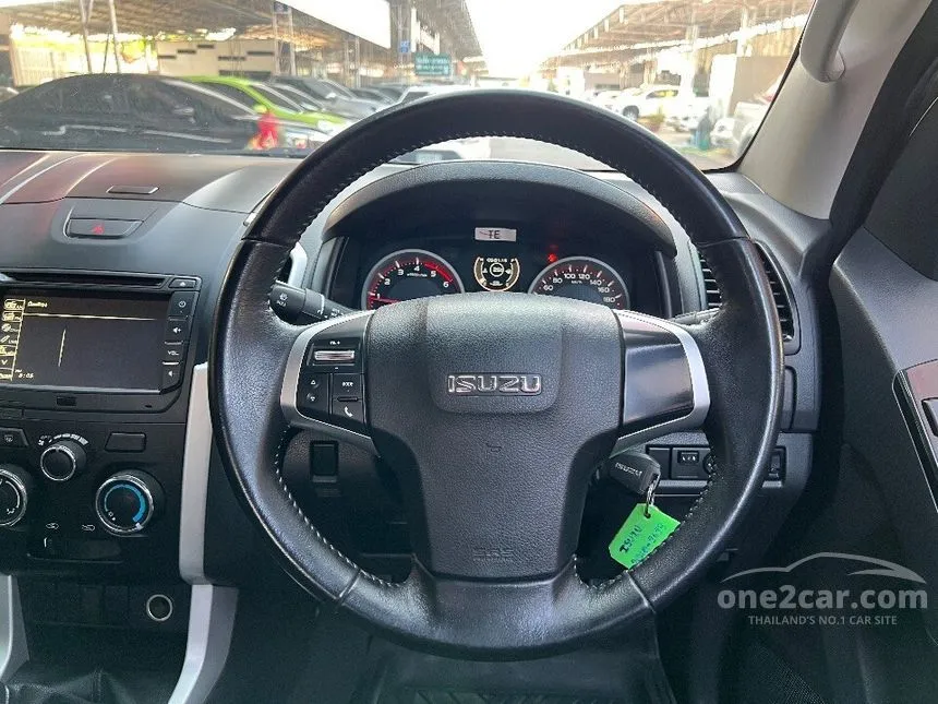 2019 Isuzu D-Max Vcross Z Pickup