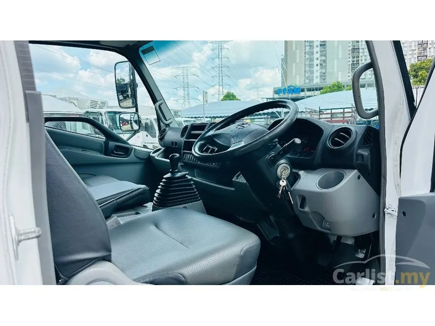 2017 Hino 300 Series XZU720 POWER - XZU720R-HKMQK3 Lorry