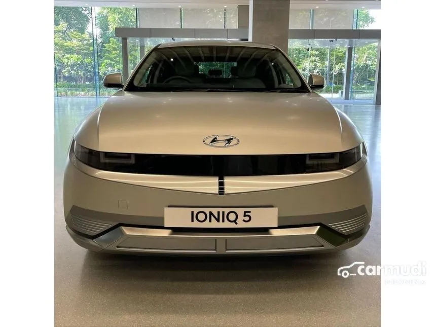Jual Mobil Hyundai IONIQ 5 2024 Long Range Signature di DKI Jakarta Automatic Wagon Silver Rp 725.000.000