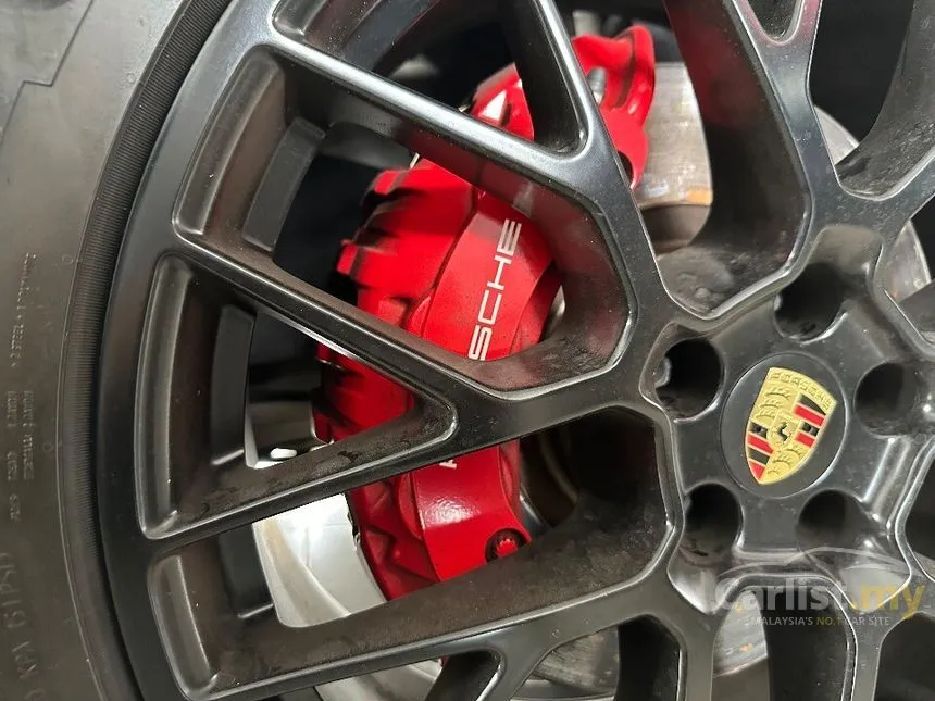 2018 Porsche Macan GTS SUV
