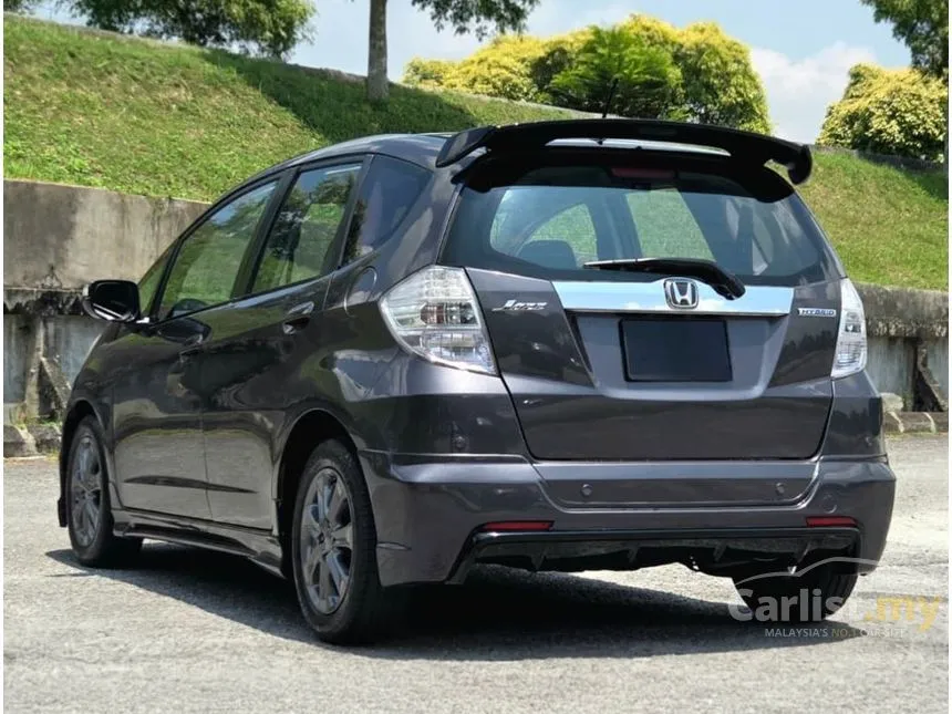 2014 Honda Jazz Hybrid Hatchback