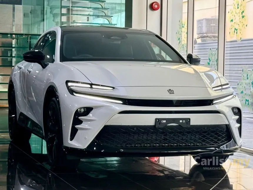 2024 Toyota Crown Sport Z PHEV SUV