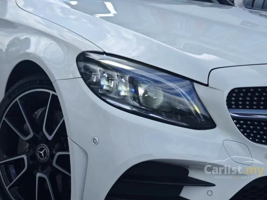 2019 Mercedes-Benz C300 AMG Line Sedan