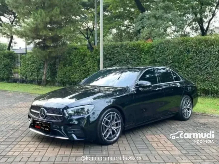 2022 Mercedes-Benz E300 AMG Line Sedan