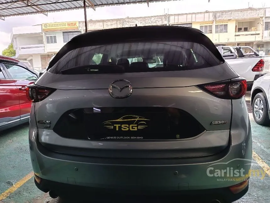2017 Mazda 5 MPV