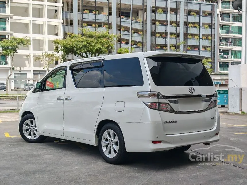 2013 Toyota Vellfire VL MPV