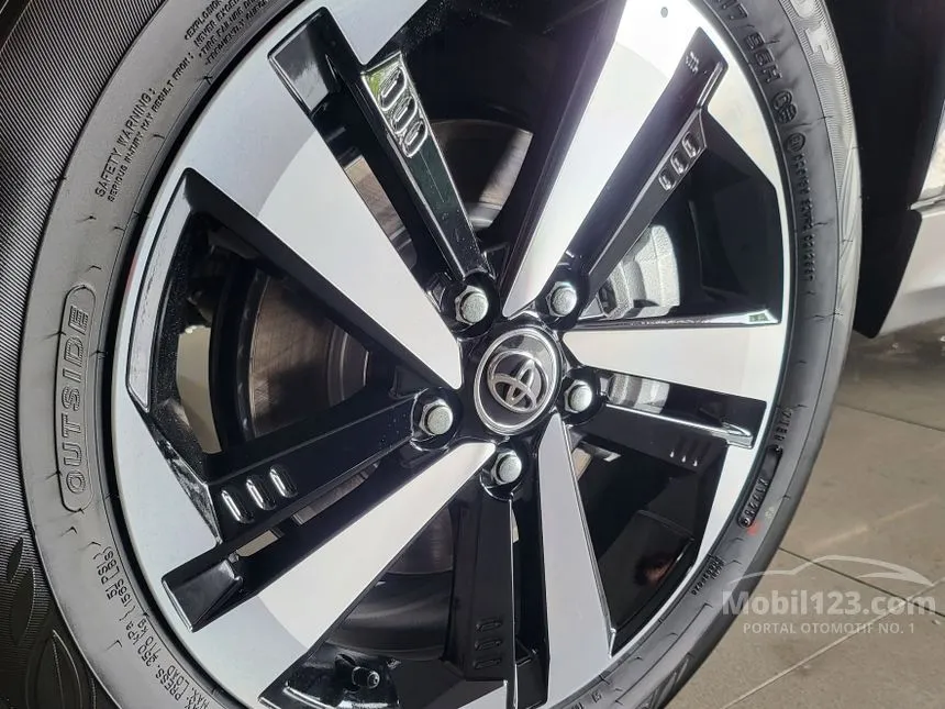 2025 Toyota Rush GR Sport SUV