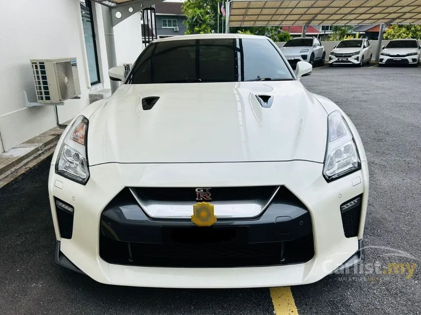 2020 Nissan GT-R Recaro Coupe