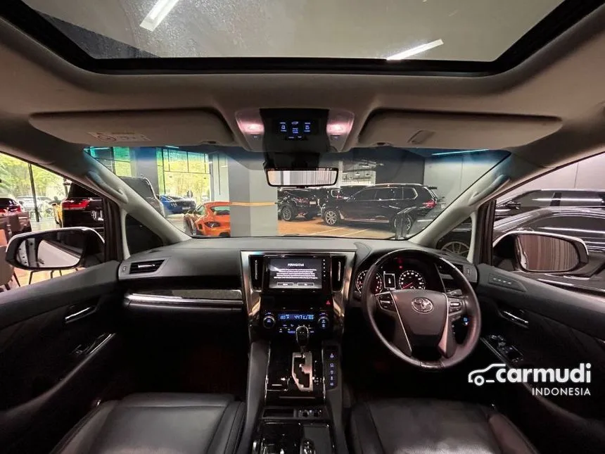 2022 Toyota Vellfire G (Premium Color) MPV