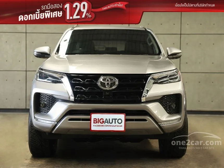 2022 Toyota Fortuner V SUV