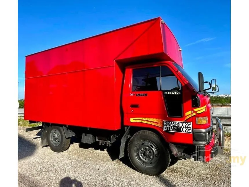 2003 Daihatsu Delta V58 Luton Van Lorry