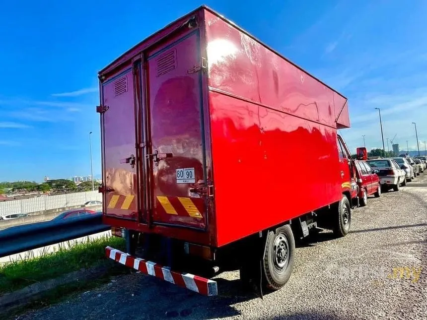 2003 Daihatsu Delta V58 Luton Van Lorry