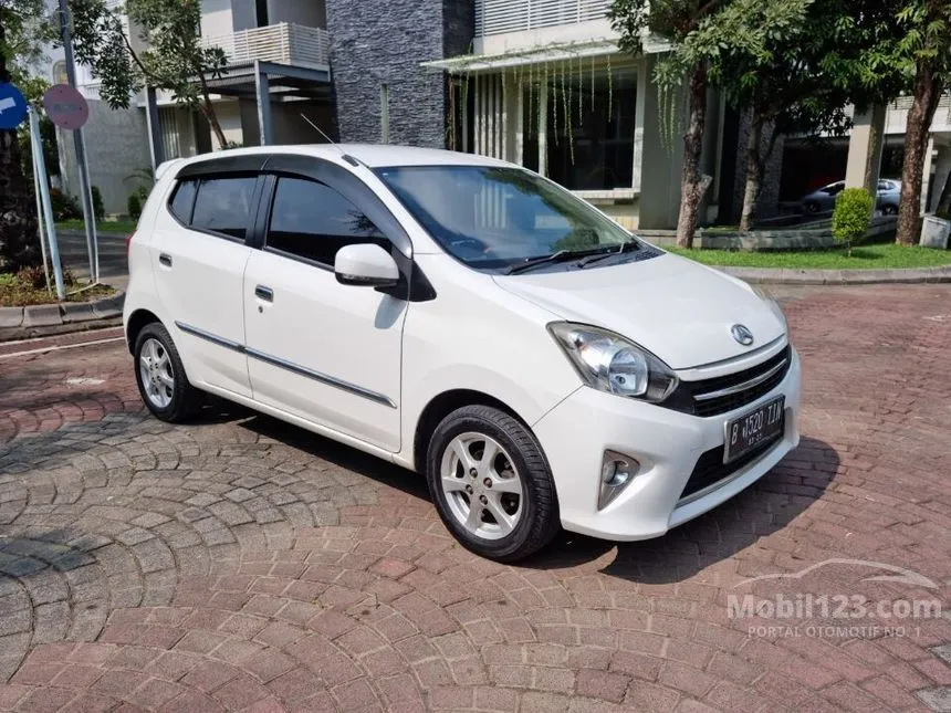 Jual Mobil Daihatsu Ayla 2015 X 1.0 di Yogyakarta Automatic Hatchback Putih Rp 95.000.000
