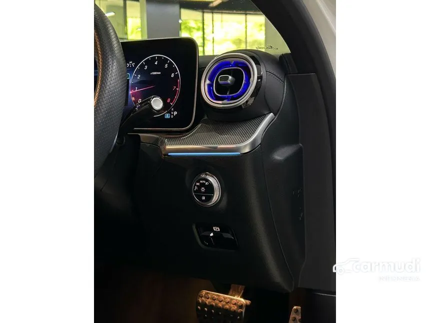 2023 Mercedes-Benz C300 AMG Line Sedan