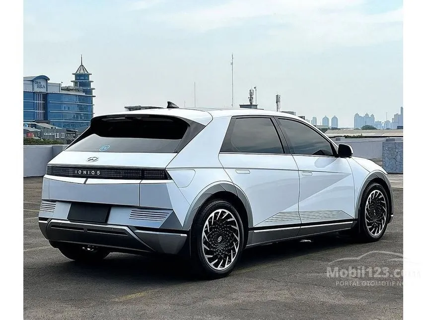 2024 Hyundai IONIQ 5 Signature Long Range SUV