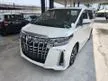 Recon 2022 Toyota Alphard 2.5 SC 3LED / SUNROOF / DIM / BSM / GRADE 5A / 4K MILEAGE / SPARE TYRE / PRE CRASH / LANE ASSISTS / RECON WITH AUCTION REPORT - Cars for sale