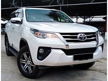 2018 Toyota Fortuner 2.4 VRZ SUV,4x4 DIESEL LOW MILEAGE,EXCELLENT IN CONDITION,1 CAREFUL OWNER,VIEW TO SATISFY,CHEAPEST IN TOWN,GRAB IT