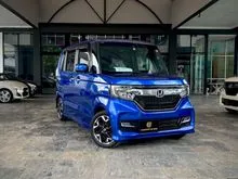2017 Honda N-Box Custom 0.7 Hatchback